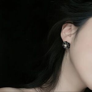 Black Camellia Flower Enamel Stud Earrings NWT